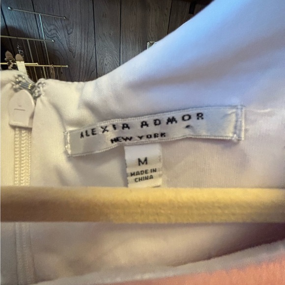 Structured Work Dress - Picture 2 of 3